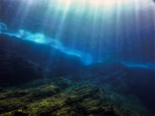 三国和水浒发生时间哪个在前-