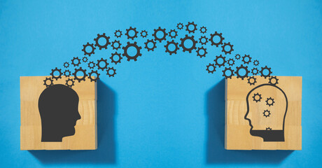 三国和水浒发生时间哪个在前-